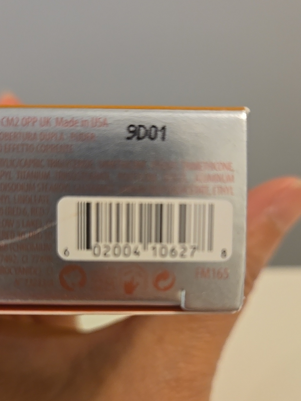 Benefit Hello Happy Velvet Powder Foundation - 9 - Picture 6 of 7
